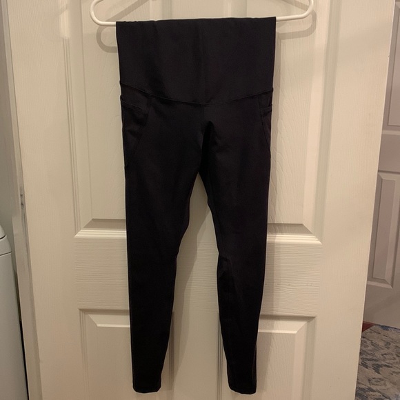 Old Navy Elevate 7/8 length maternity legging - black - size S - Picture 1 of 5
